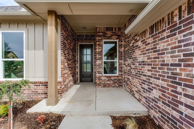 2900 River Birch Lane, Yukon, OK 73099