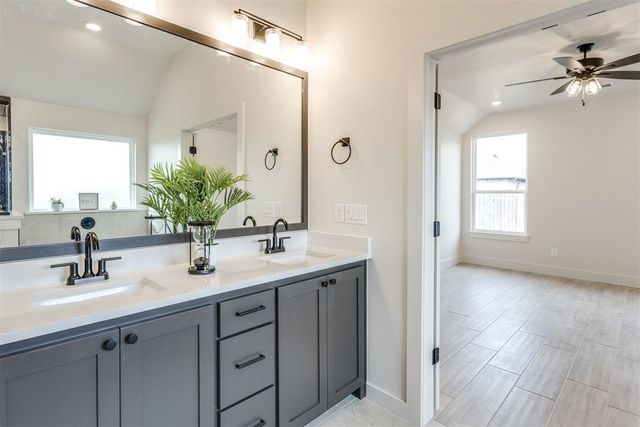2900 River Birch Lane, Yukon, OK 73099