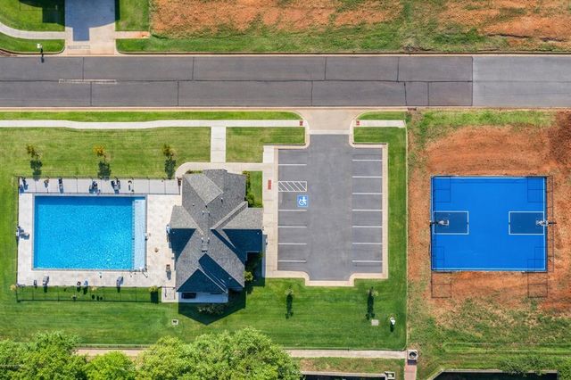 2900 River Birch Lane, Yukon, OK 73099