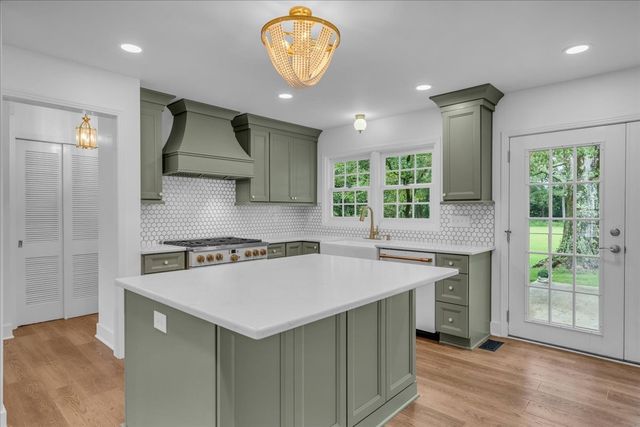 251 Miller Rd, Hillsboro, TN 37342