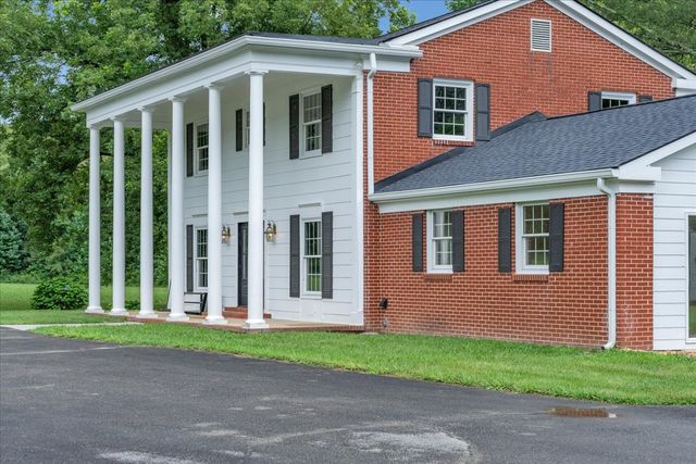251 Miller Rd, Hillsboro, TN 37342