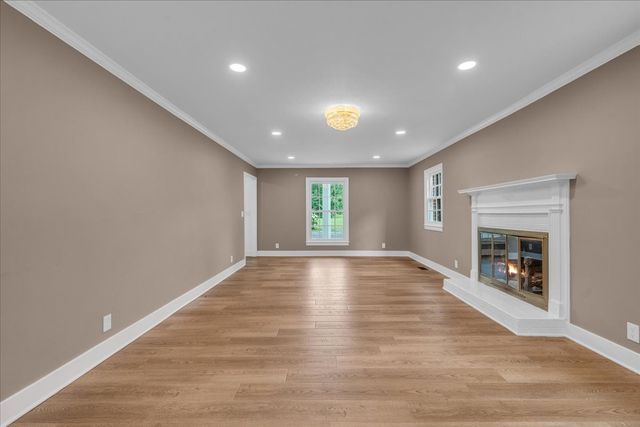 251 Miller Rd, Hillsboro, TN 37342
