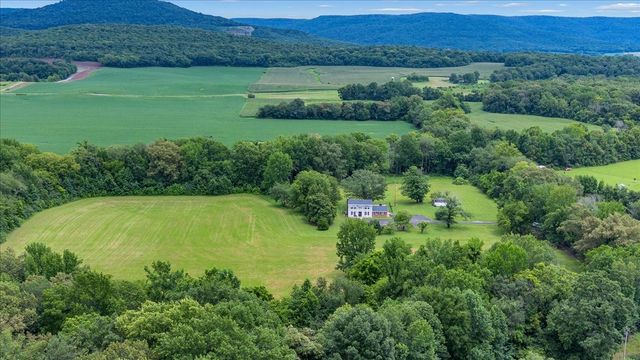 251 Miller Rd, Hillsboro, TN 37342