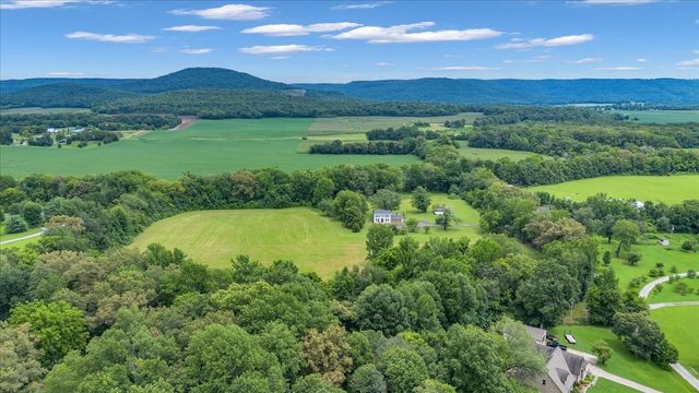 251 Miller Rd, Hillsboro, TN 37342