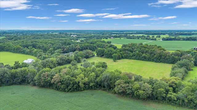 251 Miller Rd, Hillsboro, TN 37342