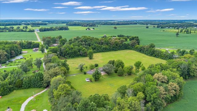 251 Miller Rd, Hillsboro, TN 37342