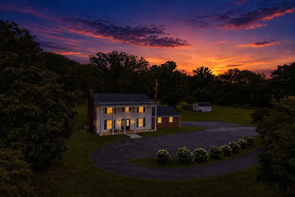 251 Miller Rd, Hillsboro, TN 37342