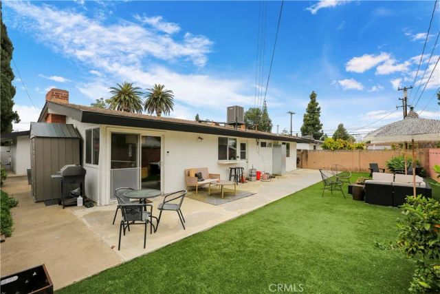 1305 W Cherry, Orange, CA 92868