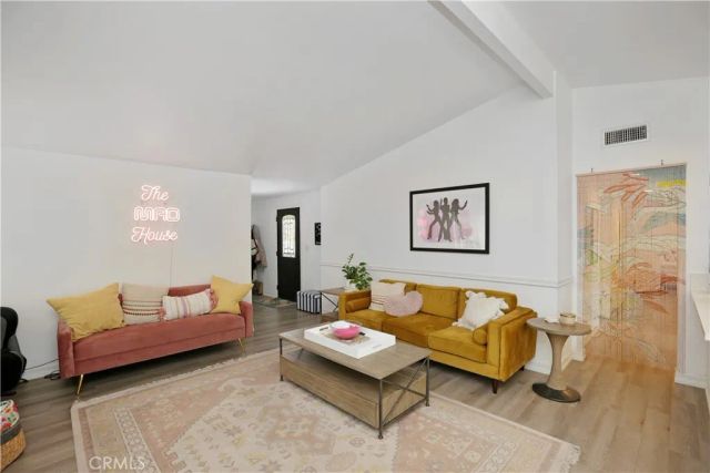 1305 W Cherry, Orange, CA 92868