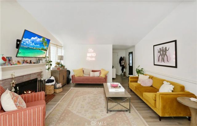 1305 W Cherry, Orange, CA 92868