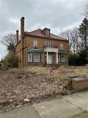 1539 Sheffield Road, South Euclid, OH 44121