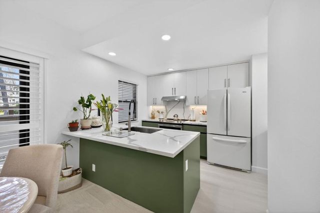 1388 Meadow Ridge Circle, San Jose, CA 95131