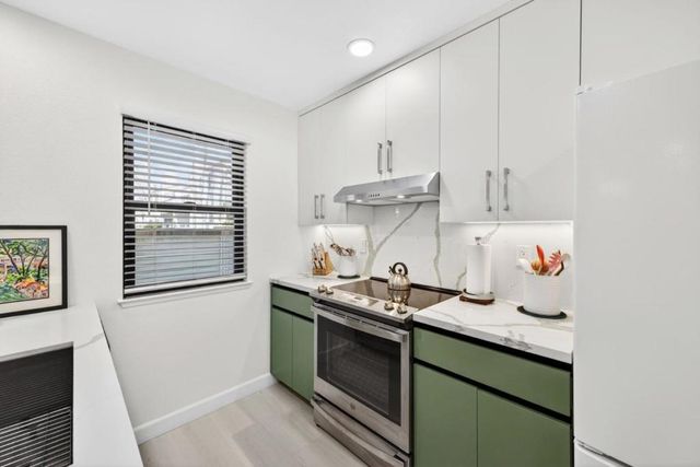 1388 Meadow Ridge Circle, San Jose, CA 95131