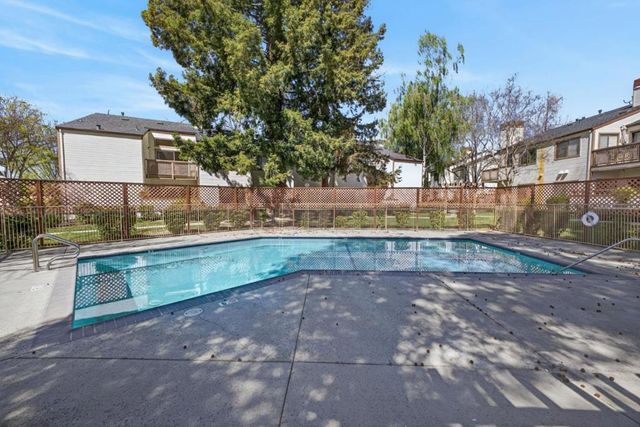 1388 Meadow Ridge Circle, San Jose, CA 95131