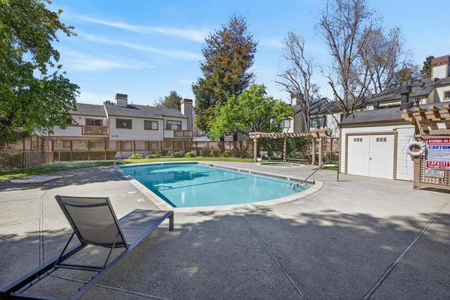 1388 Meadow Ridge Circle, San Jose, CA 95131