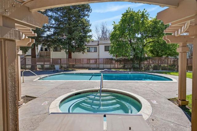 1388 Meadow Ridge Circle, San Jose, CA 95131