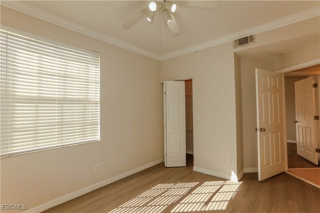 4670 Saint Croix LN 618, Naples, FL 34109