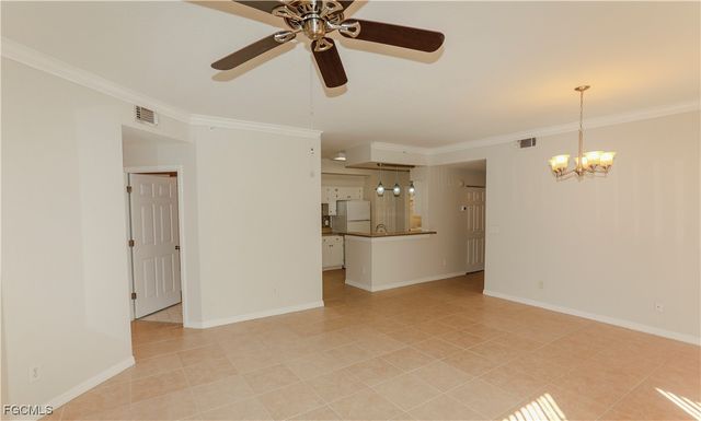 4670 Saint Croix LN 618, Naples, FL 34109