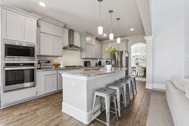 316 Leon LOOP, Liberty Hill, TX 78642