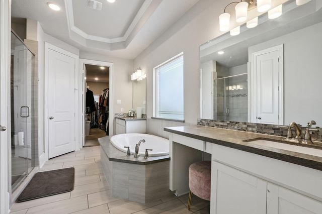 316 Leon LOOP, Liberty Hill, TX 78642