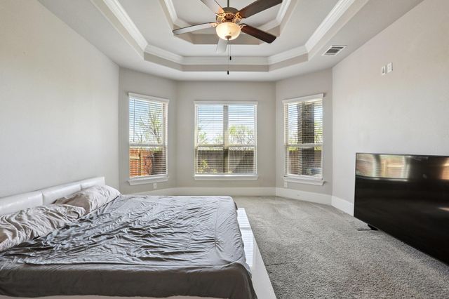 316 Leon LOOP, Liberty Hill, TX 78642