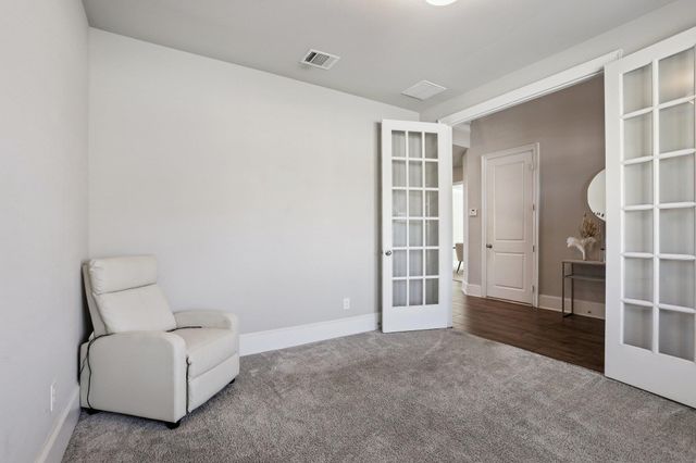 316 Leon LOOP, Liberty Hill, TX 78642