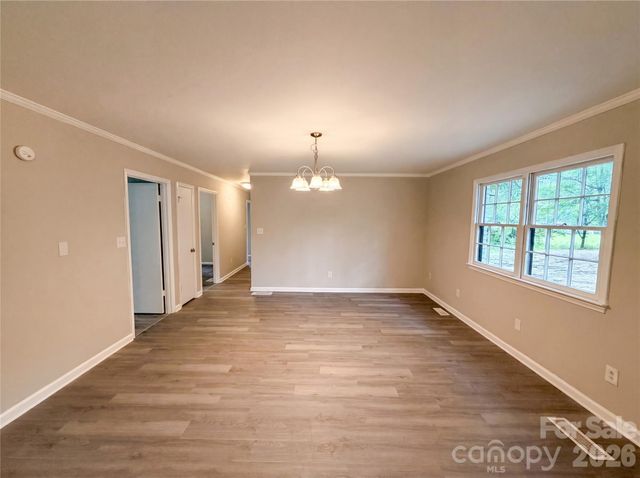 141 Greenbriar Drive, Matthews, NC 28104