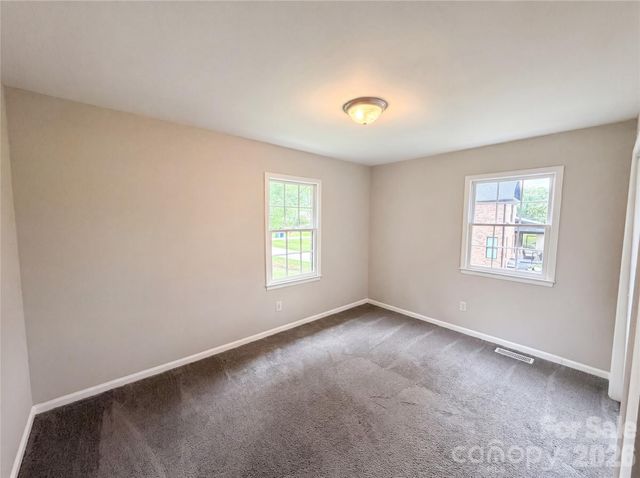 141 Greenbriar Drive, Matthews, NC 28104