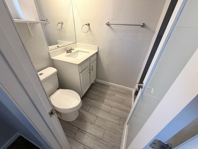 2002 Utah Street NE, Albuquerque, NM 87110