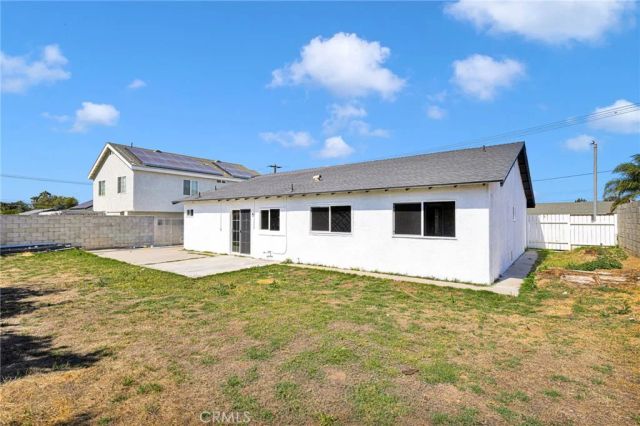 10851 Maple, Bloomington, CA 92316