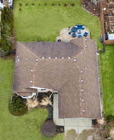 34145 Summerhill Lane, Chesterfield Twp, MI 48047