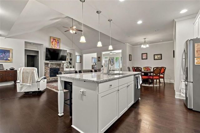 6595 Bransford Drive, Cumming, GA 30040
