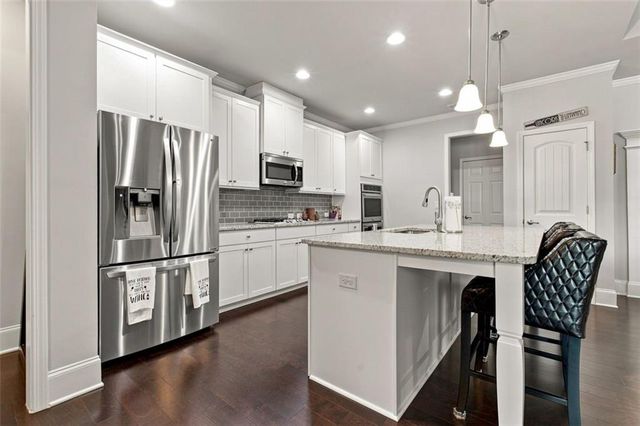 6595 Bransford Drive, Cumming, GA 30040
