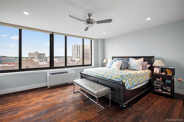 10 City Place 8H, White Plains, NY 10601