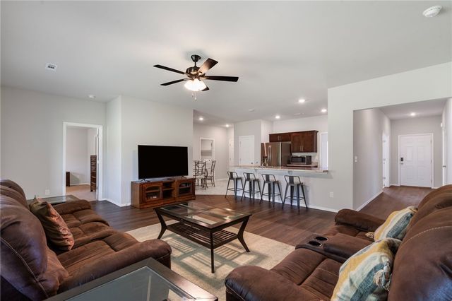 2839 W Azurite Street, Fayetteville, AR 72704