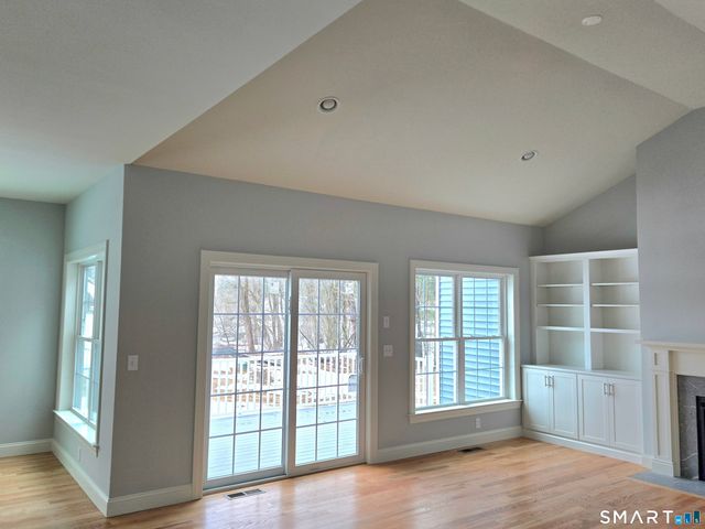 59 Liberty Lane, Enfield, CT 06082