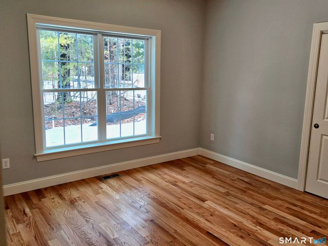 59 Liberty Lane, Enfield, CT 06082