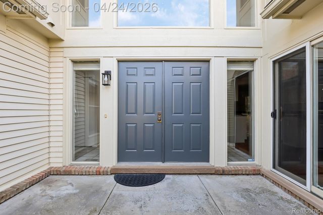 7311 Danbury Drive, West Bloomfield Charter Township, MI 48322