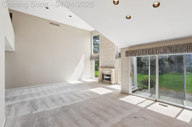 7311 Danbury Drive, West Bloomfield Charter Township, MI 48322