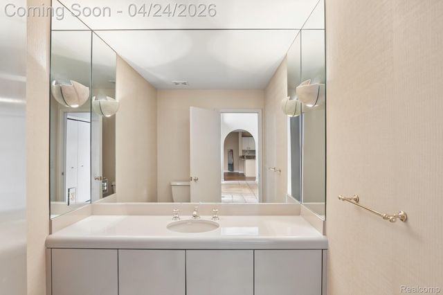 7311 Danbury Drive, West Bloomfield Charter Township, MI 48322