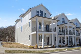 129 Stella Dr, Nashville, TN 37209