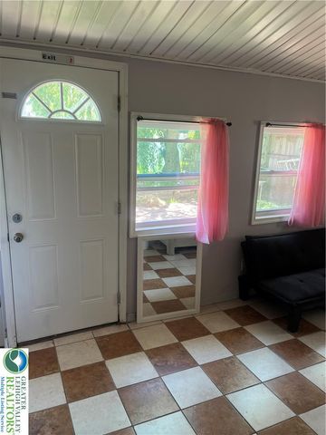 1812 East Cambridge Street, Allentown City, PA 18109
