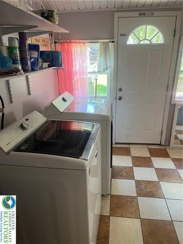 1812 East Cambridge Street, Allentown City, PA 18109