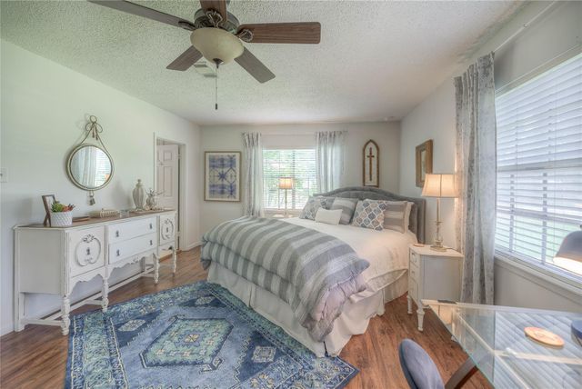 111 Sequoia Drive, Livingston, TX 77351