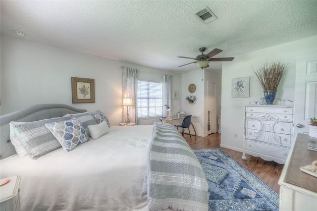 111 Sequoia Drive, Livingston, TX 77351