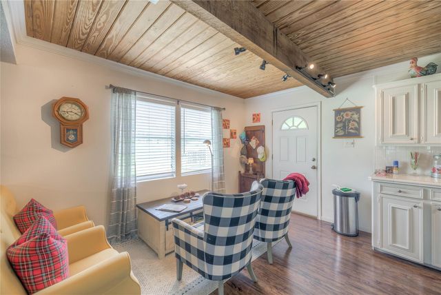 111 Sequoia Drive, Livingston, TX 77351