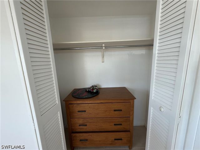 3325 Airport RD N I1, Naples, FL 34105