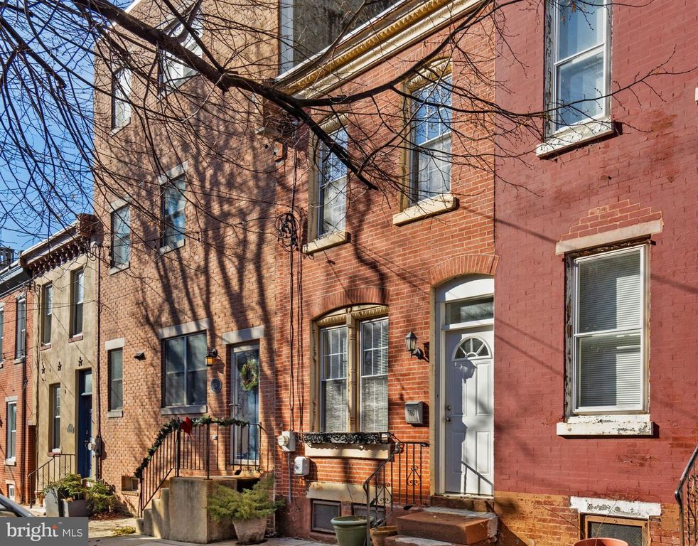 Image 1 of property listing at 760 N BUCKNELL ST, Philadelphia, PA 19130