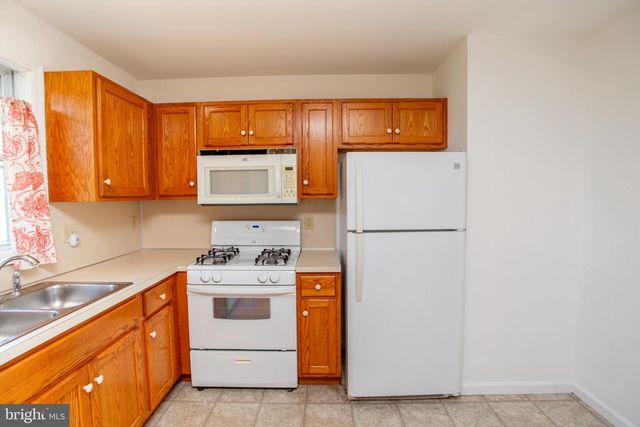 113 SWEETWATER LN, Newmanstown, PA 17073