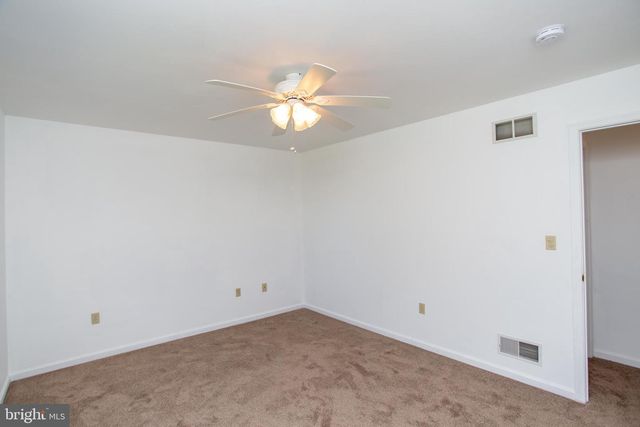 113 SWEETWATER LN, Newmanstown, PA 17073